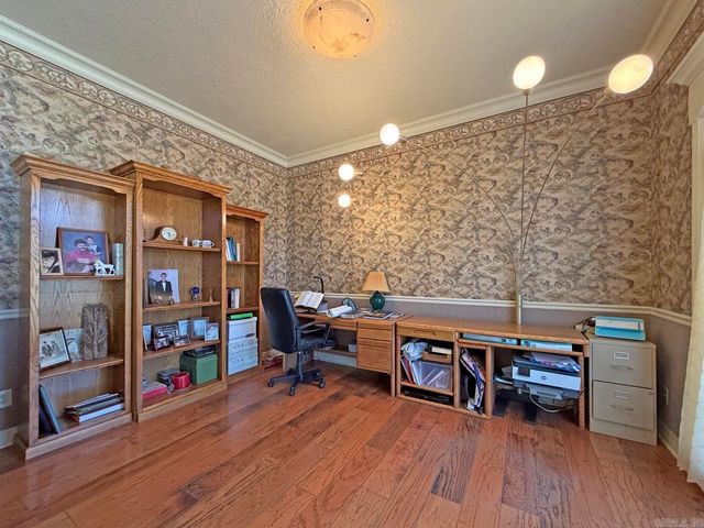 1200 rounds Road, Batesville, AR 72501