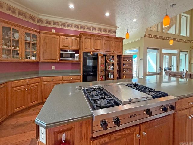 1200 rounds Road, Batesville, AR 72501