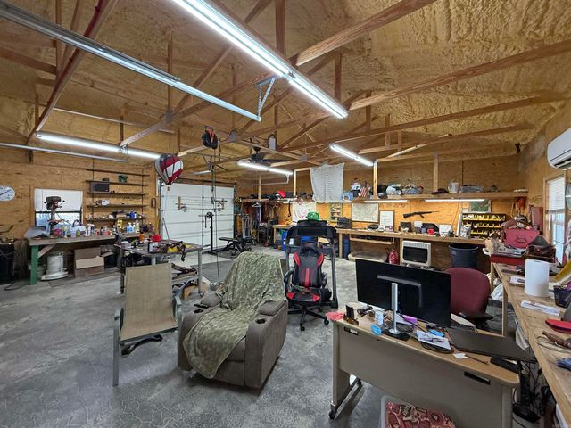 1200 rounds Road, Batesville, AR 72501