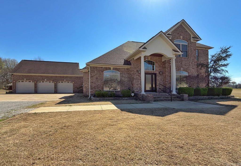 1200 rounds Road, Batesville, AR 72501