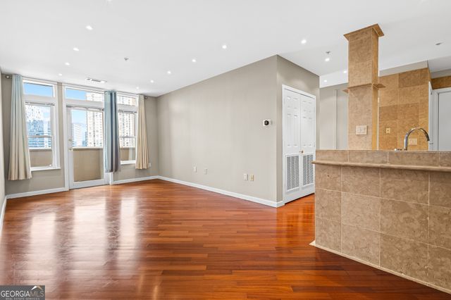 3334 Peachtree Road NE 1410, Atlanta, GA 30326