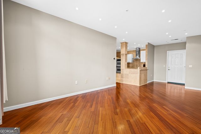 3334 Peachtree Road NE 1410, Atlanta, GA 30326