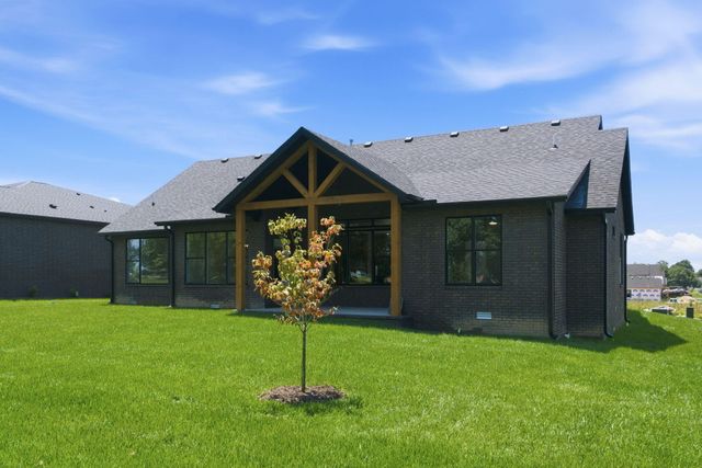 5274 N Seacrest Drive, Ozark, MO 65721