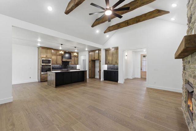 5274 N Seacrest Drive, Ozark, MO 65721