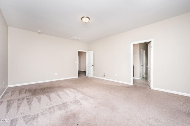 18 Dover Ridge Court, Chapel Hill, NC 27517