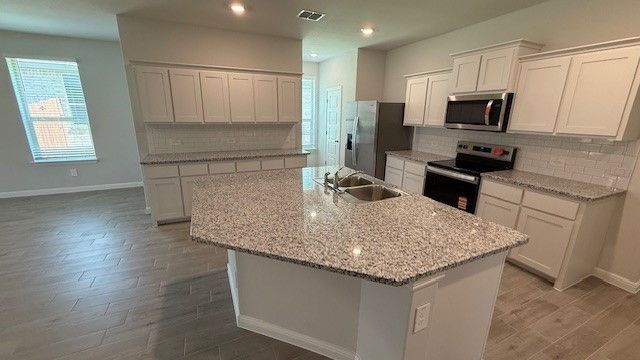 1944 PREAKNESS Drive, Granbury, TX 76049