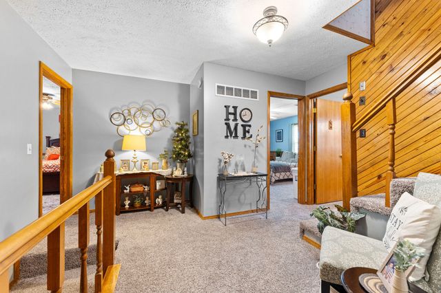 8433 W Veterans Boulevard, Clever, MO 65631