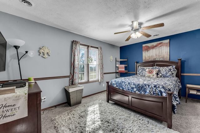 8433 W Veterans Boulevard, Clever, MO 65631