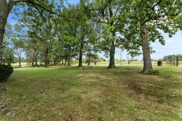 8433 W Veterans Boulevard, Clever, MO 65631
