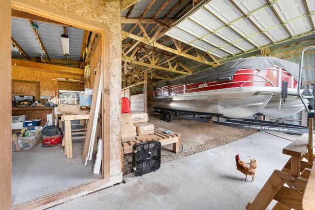 8433 W Veterans Boulevard, Clever, MO 65631