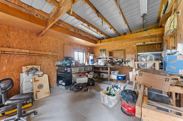 8433 W Veterans Boulevard, Clever, MO 65631