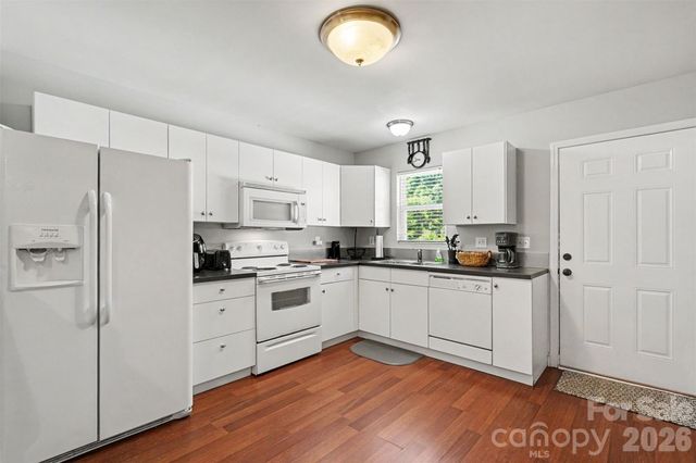 1001 Rainbow Drive, Kannapolis, NC 28081