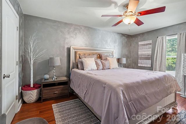 1001 Rainbow Drive, Kannapolis, NC 28081
