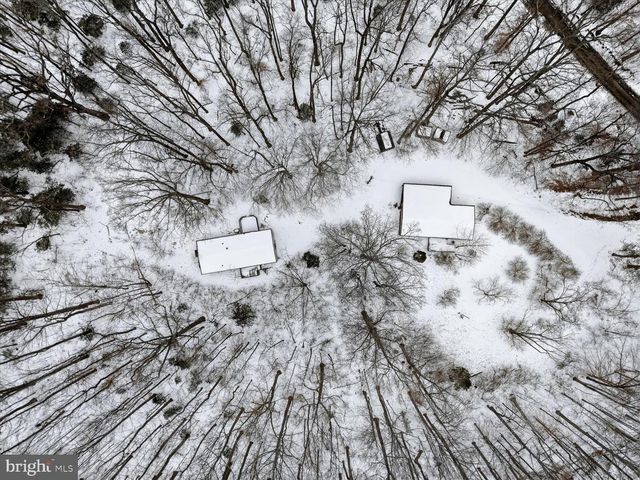 9390 CHAPEL GREEN RD, King George, VA 22485