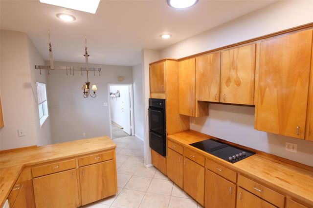 9526 Val Verde Street, Houston, TX 77063