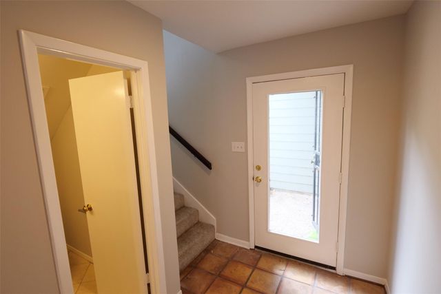 9526 Val Verde Street, Houston, TX 77063