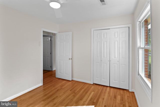 40 LEA RD, Colonial Beach, VA 22443
