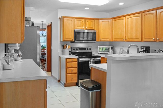 107 Trace Court, West Carrollton, OH 45439