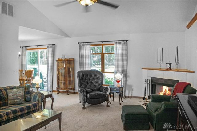 107 Trace Court, West Carrollton, OH 45439
