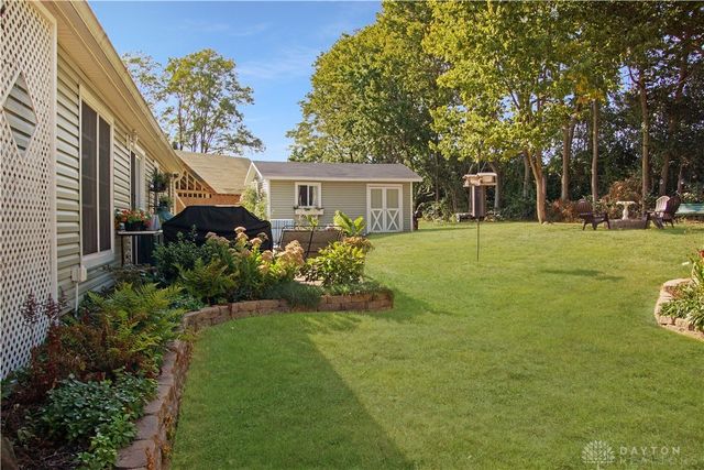 107 Trace Court, West Carrollton, OH 45439