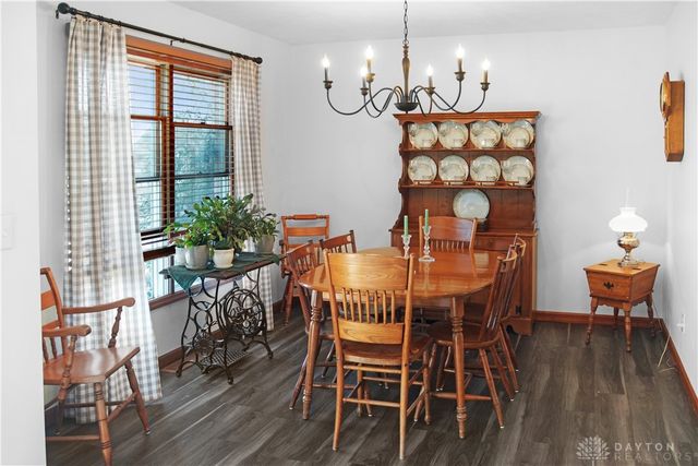 107 Trace Court, West Carrollton, OH 45439