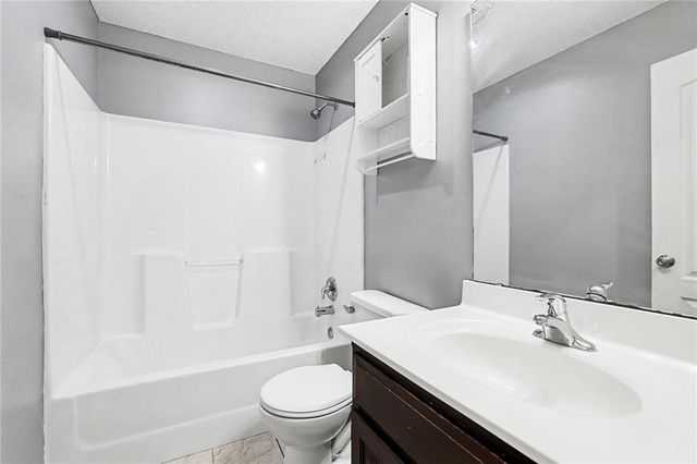 611 W 3rd Terrace, Wellsville, KS 66092