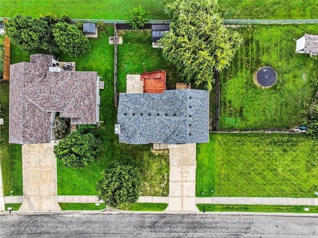 611 W 3rd Terrace, Wellsville, KS 66092