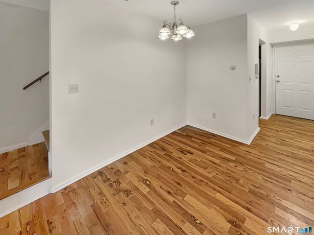 183 Livingston Place 12, Bridgeport, CT 06610