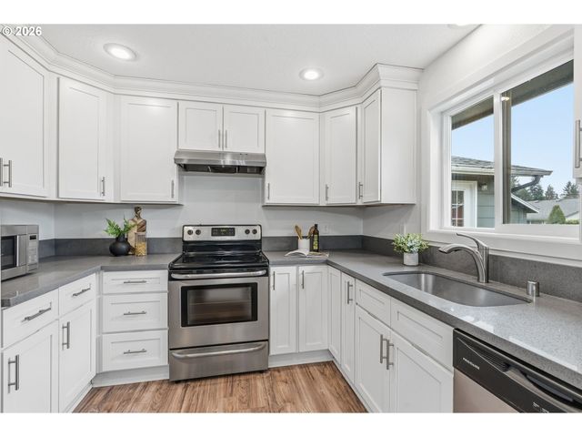 8412 Ne 27TH Ave, Vancouver, WA 98665