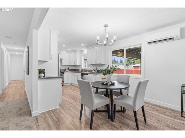 8412 Ne 27TH Ave, Vancouver, WA 98665