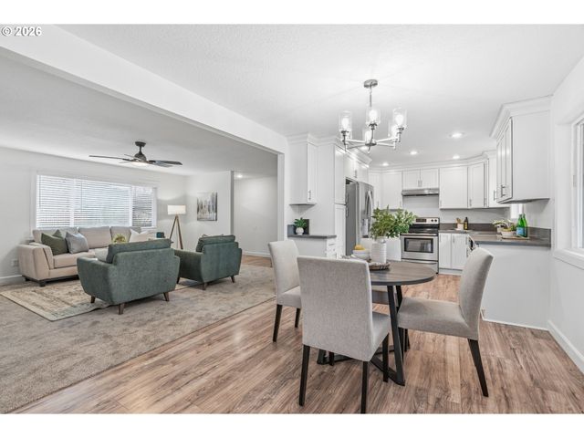 8412 Ne 27TH Ave, Vancouver, WA 98665