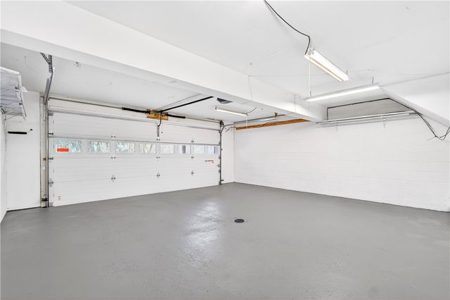 1214 Meadowbrook, North Strabane, PA 15317