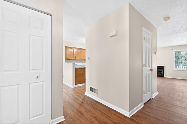 1214 Meadowbrook, North Strabane, PA 15317