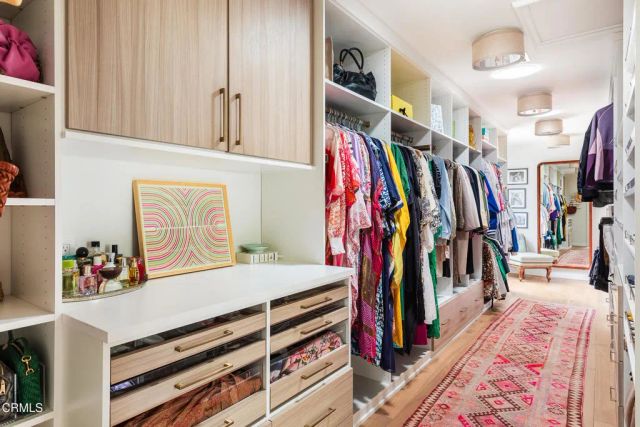 154 S Arroyo Boulevard, Pasadena, CA 91105