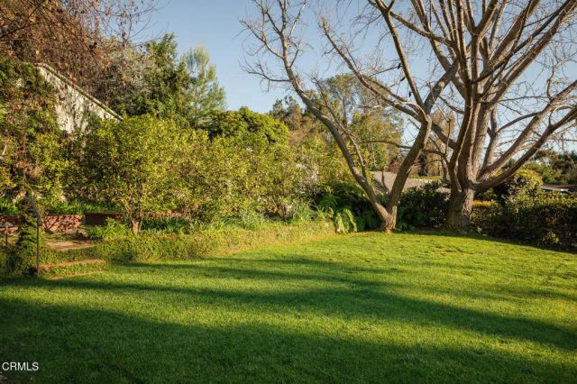 154 S Arroyo Boulevard, Pasadena, CA 91105