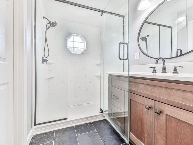 47 White Oak SE Drive, Cartersville, GA 30121