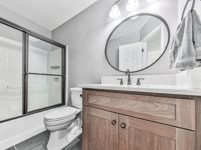 47 White Oak SE Drive, Cartersville, GA 30121