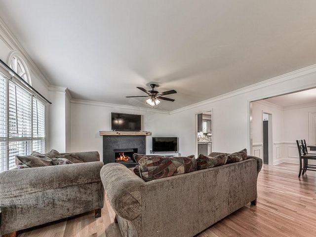 47 White Oak SE Drive, Cartersville, GA 30121