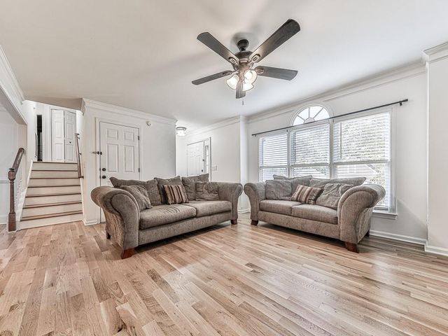 47 White Oak SE Drive, Cartersville, GA 30121