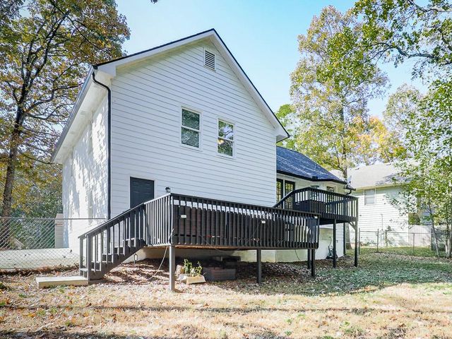 47 White Oak SE Drive, Cartersville, GA 30121