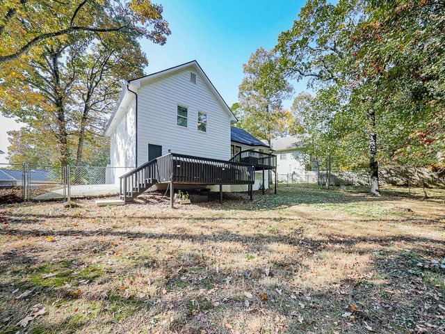 47 White Oak SE Drive, Cartersville, GA 30121