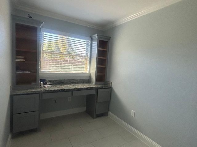 10002 Paintbrush Lane, Sugar Land, TX 77498