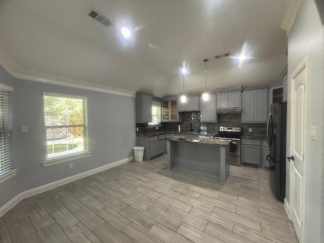 10002 Paintbrush Lane, Sugar Land, TX 77498