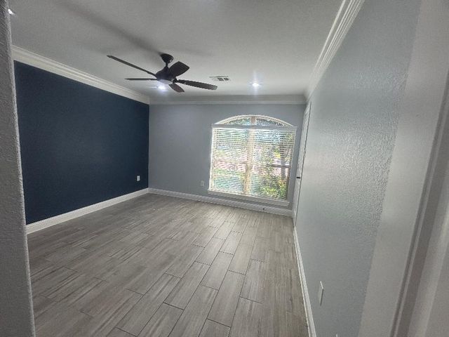 10002 Paintbrush Lane, Sugar Land, TX 77498