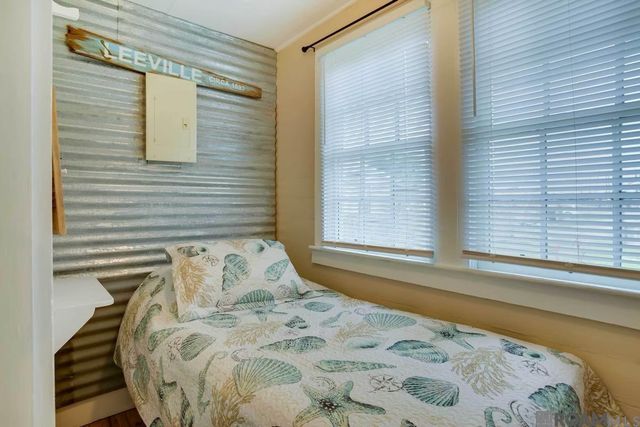 21112 Highway 1, Golden Meadow, LA 70357