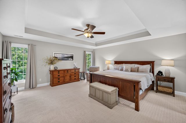 706 NE 40th Court, Ankeny, IA 50021