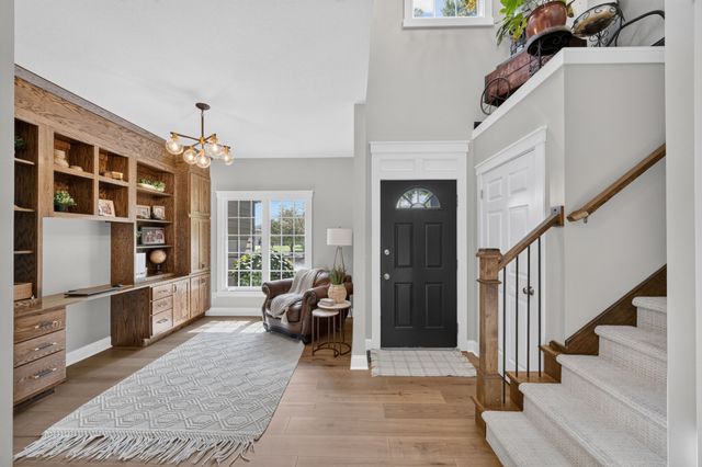 706 NE 40th Court, Ankeny, IA 50021