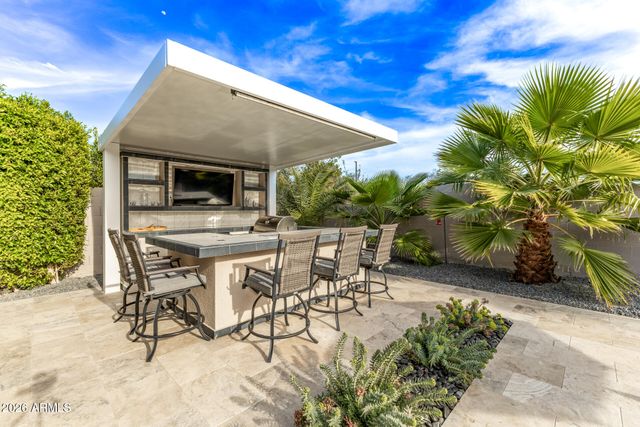 3839 E WOOD Drive, Chandler, AZ 85249