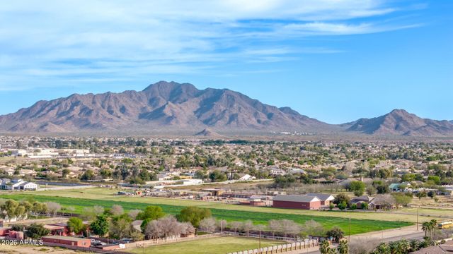 3839 E WOOD Drive, Chandler, AZ 85249