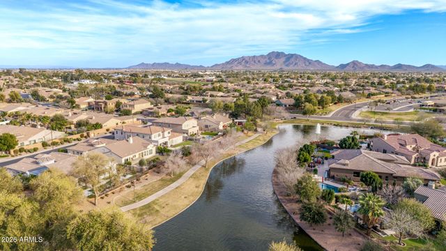 3839 E WOOD Drive, Chandler, AZ 85249